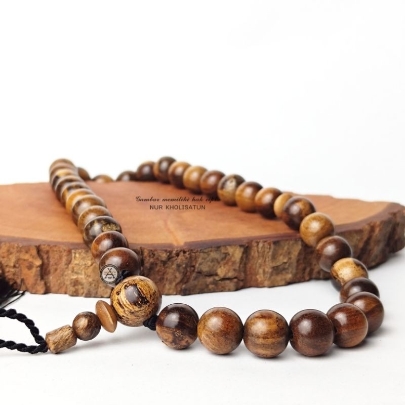 Tasbih Kayu Gaharu Asli 10mm 33b Kualitas Terbaik