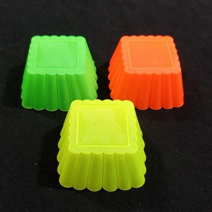 Cetakan Kue Kukus Plastik Kotak Gelombang