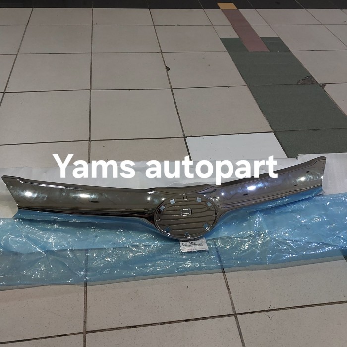 Grille Grill depan Toyota Avanza 2016 2017 2018 original Chrome