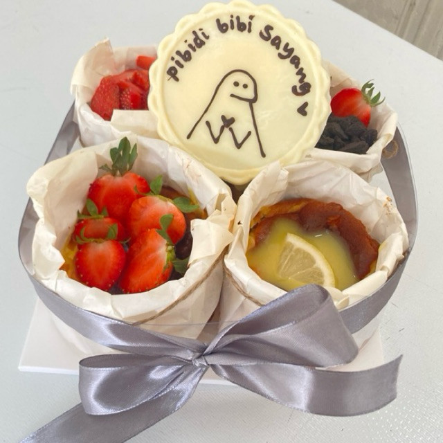 

Burnt Cheesecake isi 3 dan 4 (10cm/pcs)