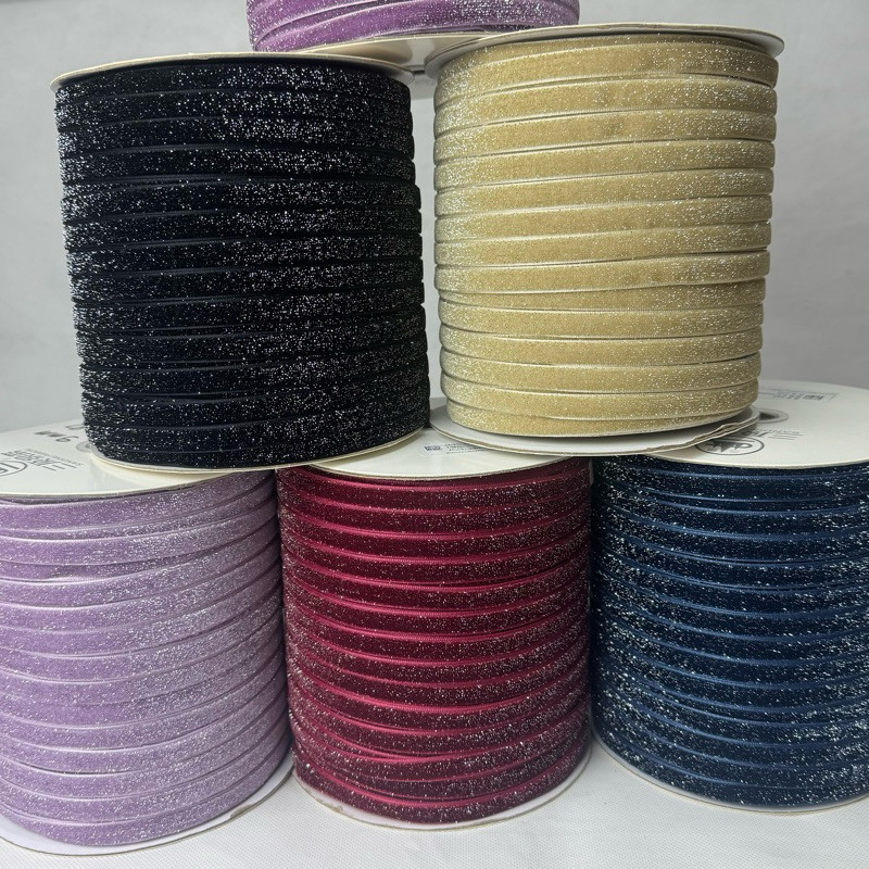 

1 YARD ( 91cm ) - 1 CM PITA BLUDRU GLITER HALUS SILVER | VELVET GLITER SILVER (3/8")