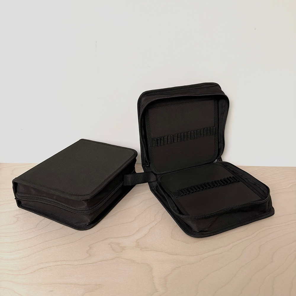 

120-hole colored lead high-quality pen case, black handbag, metal zipper pull