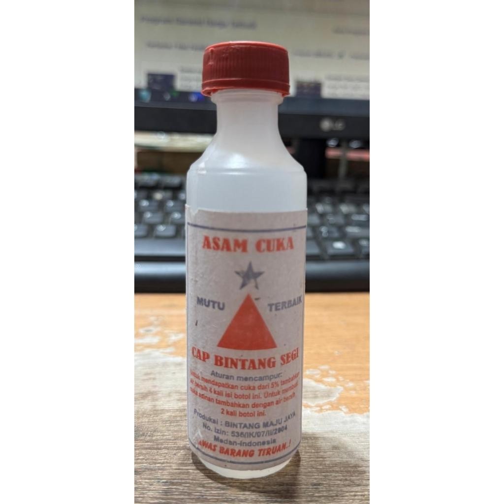 

Asam Cuka cap Bintang Segi @ 12 botol / bungkus.