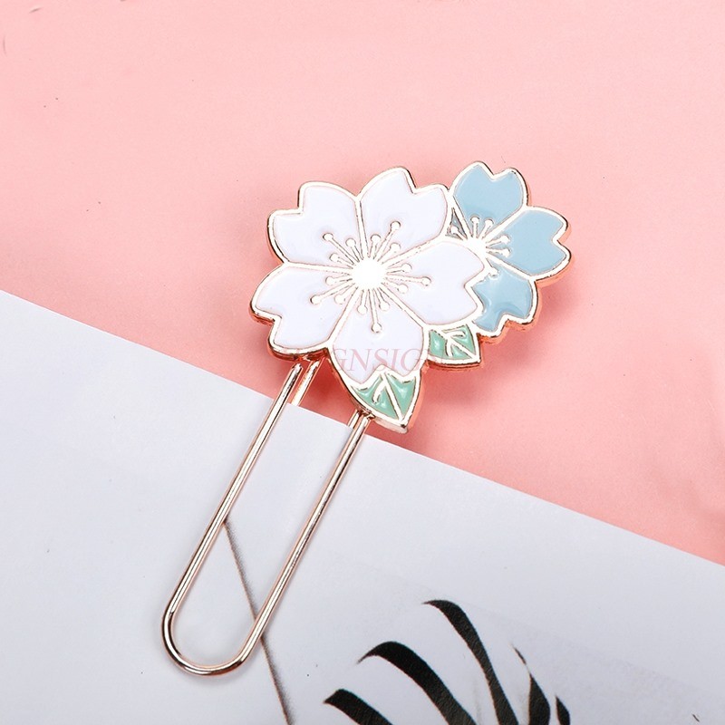 

5pcs Metal cherry blossom book clip, paper clip, information book clip, office message clip, fun and cute decoration