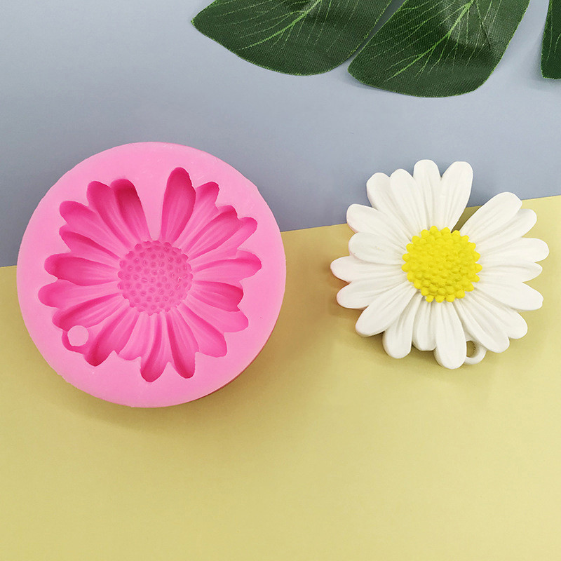 

1 piece, daisy flower fragrance candle silicone mold handcrafted soap gypsum DIY baking cake chocolate decoration mold