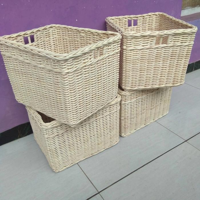 

KERANJANG LACI ROTAN SERBAGUNA 3 UKURAN - 25x25x17 cm