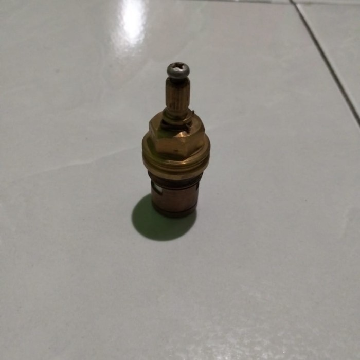 Jantung kran toto | slindle kran toto | Original TOTO