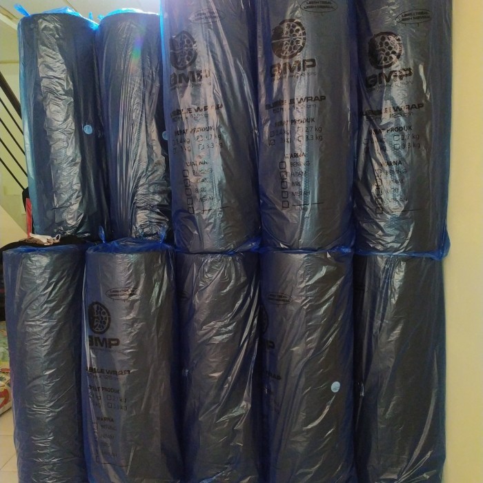 

PROMO!! - BUBBLE WRAP MURAH warna HITAM GMP 125CM x 50 METER 3kg