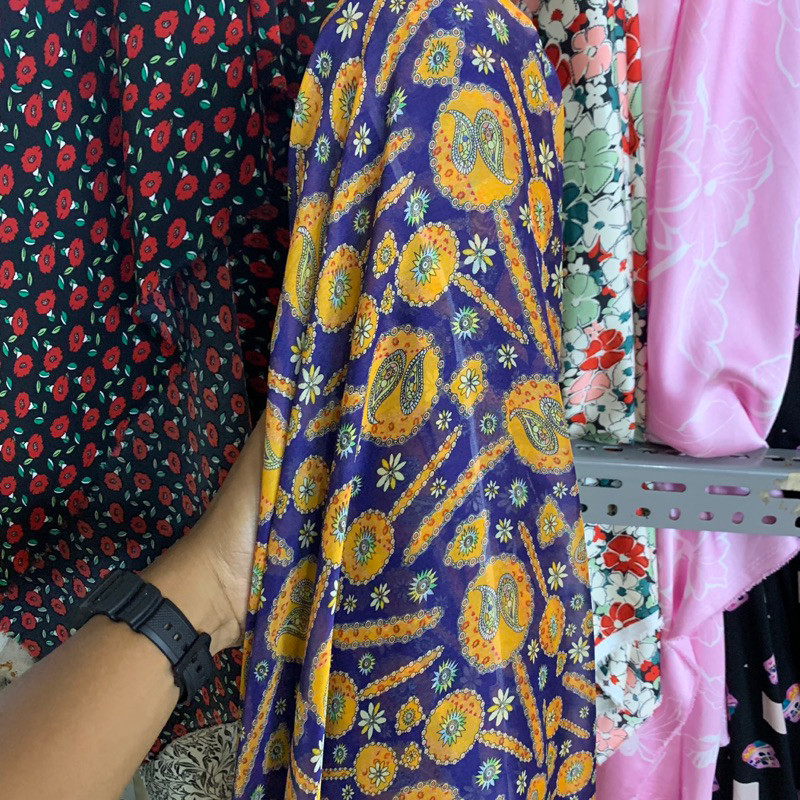 kain - kain motif - kain bahan sifon motif - kain chiffon sutra - kain chiffon light