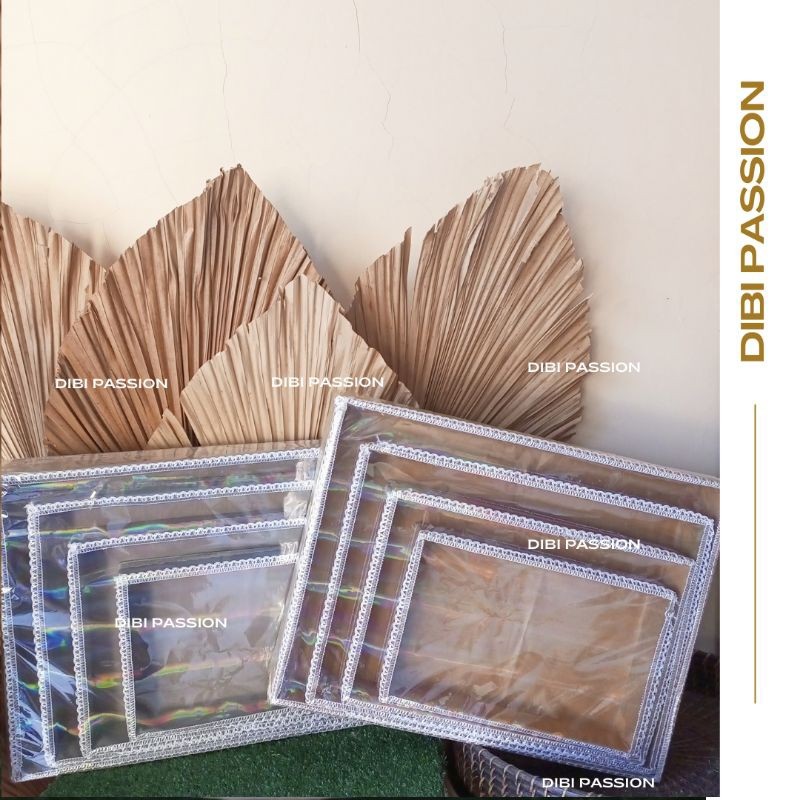 

KOROTA KOTAK SESERAHAN NAMPAN KOTAK HANTARAN NAMPAN 1 SET ISI 4