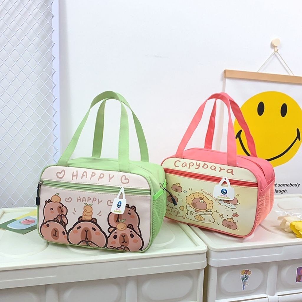TAS LUNCHBOX JUMBO CAPYBARA. TAS LUNCHBOX CAPYBARA. LUNCHBAG JUMBO CAPYBARA. LUNCHBAG JUMBO. TAS LUN