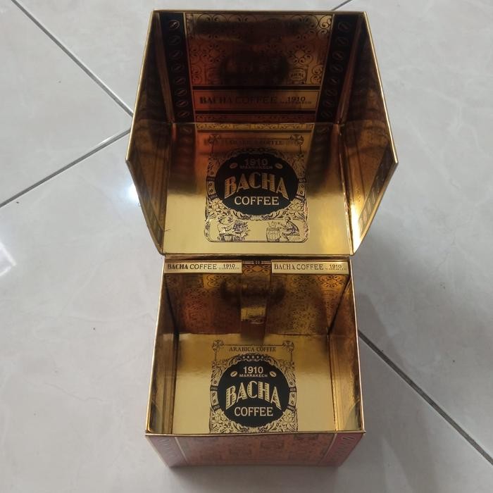 

Box Eksklusif bacha Coffee - SINGAPORE MORNI