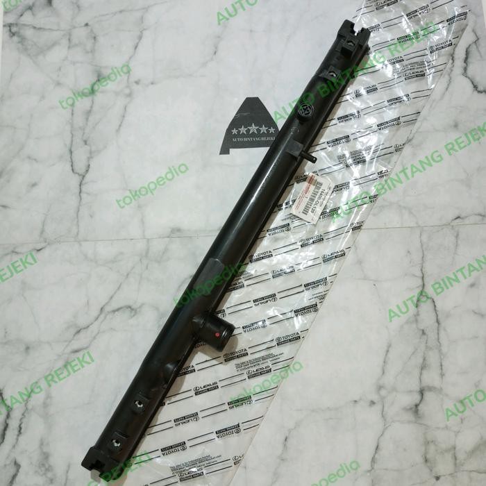 UPPER TANK RADIATOR ATAS INNOVA DIESEL FORTUNER  HILUX DIESEL