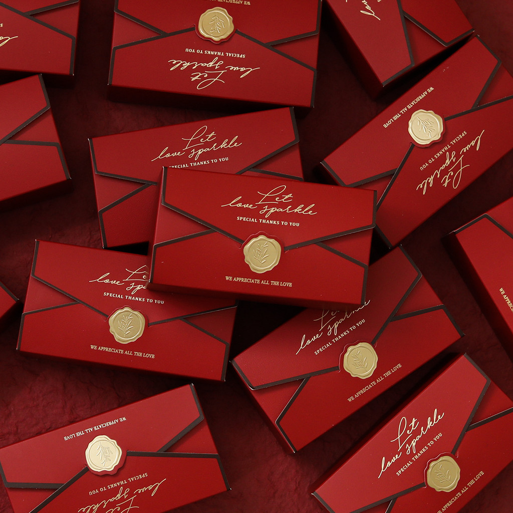 

25 Pcs/Lot Simple Creative Bronzing Embossed Stamp Wedding Candy Box Holiday Supplies Small Gift Wrapping Paper Box