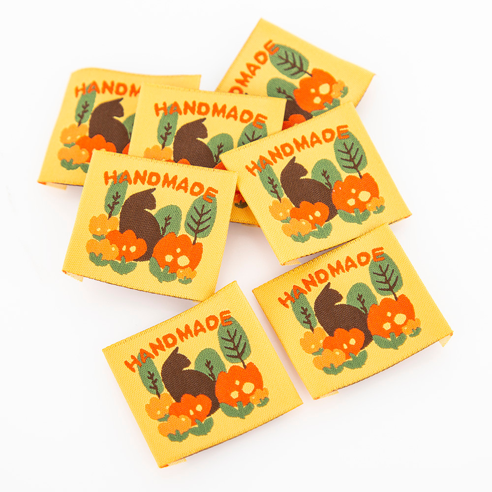 

50PC Yellow Wood Handmade Cloth Label For Labels Accessories DIY Sewing Crafts Tags Bags Decor Accessories