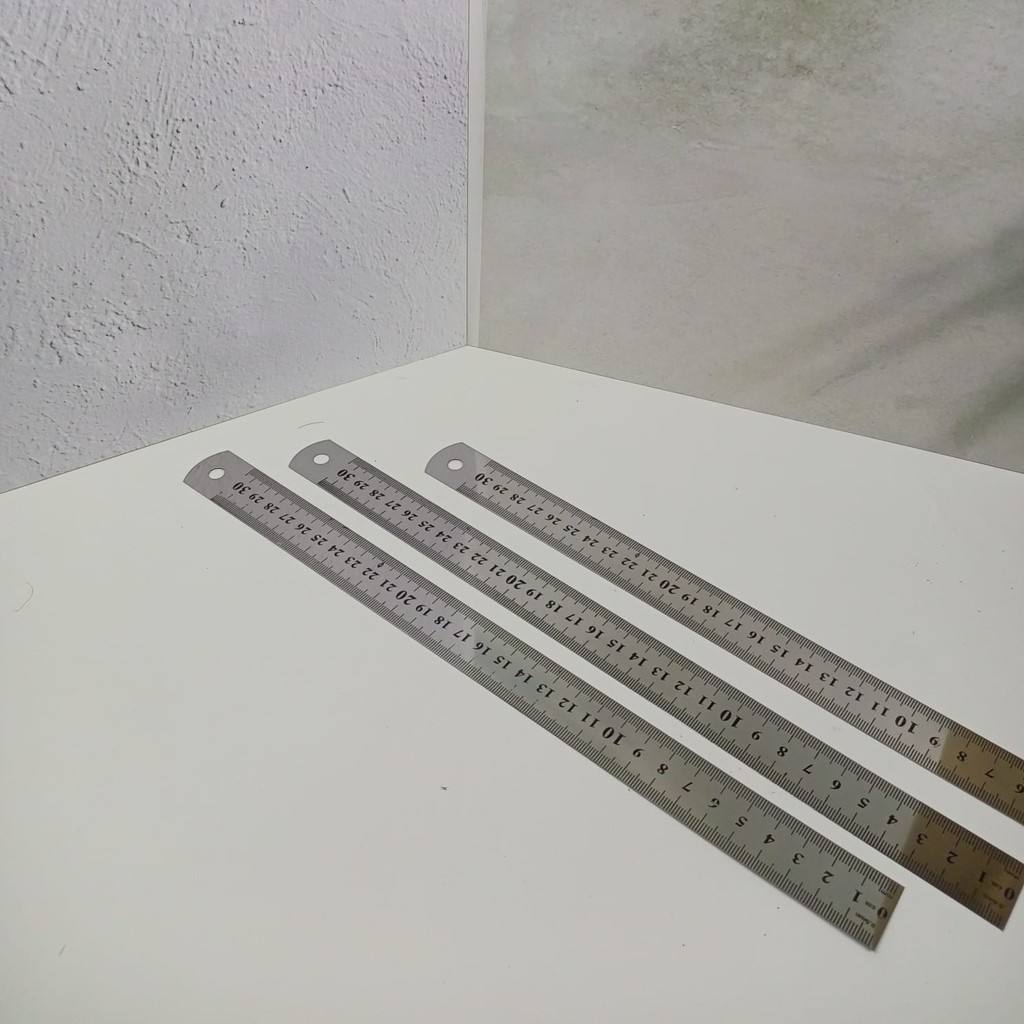 

PENGGARIS STAINLESS STEEL | PENGGARIS LURUS BESI | PENGGARIS LIRUS 30cm STAINLESS STEEL ANTI KARAT d