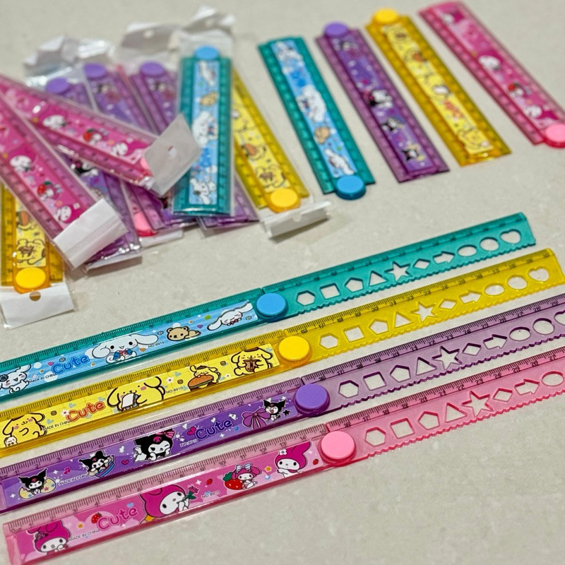 

Penggaris Lipat 30cm Ruler Mistar Lipat / Penggaris Plastik / Penggaris Karakter Lucu / Penggaris Sanrio (STR-2819C1)