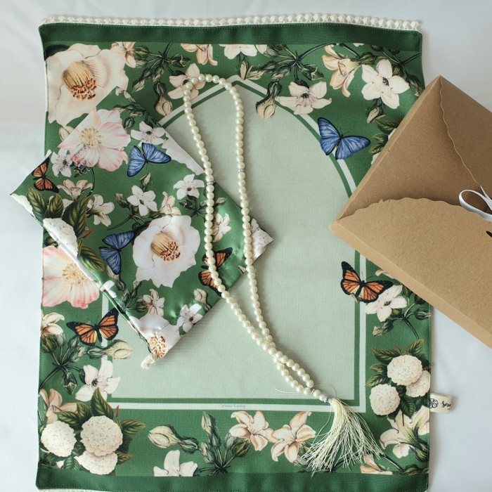 

DISKON Hampers Sajadah Mini White Peony by Seruni Living - Green Chive