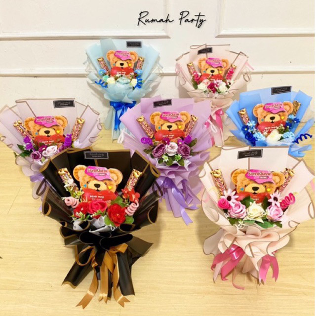 

Buket Coklat Boneka Chunky Silverqueen / Valentine Gift Coklat