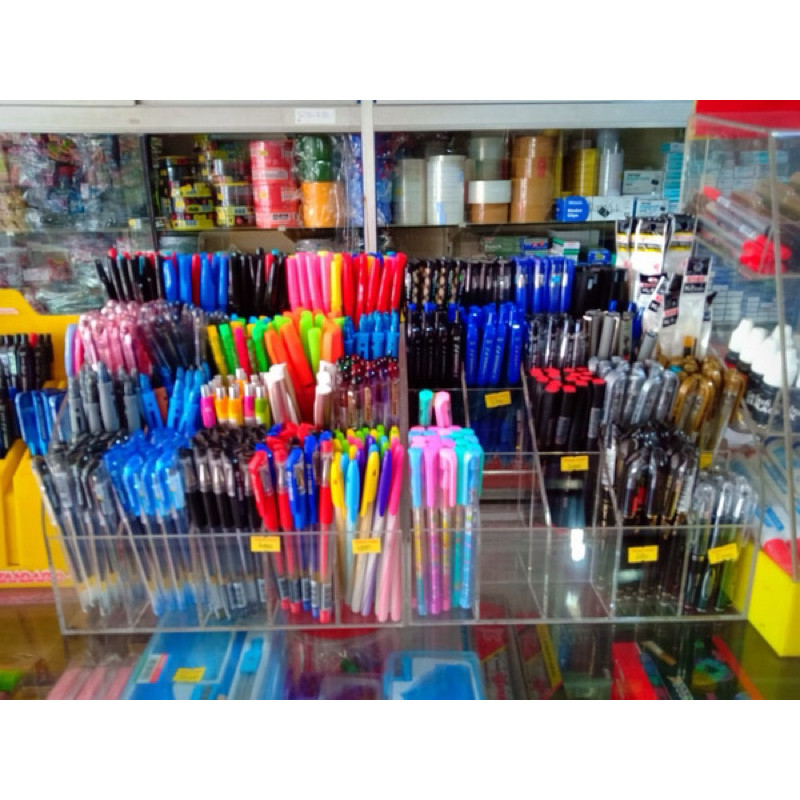 

Tempat Pulpen Acrylic 40 Kotak 4 TingkatCO