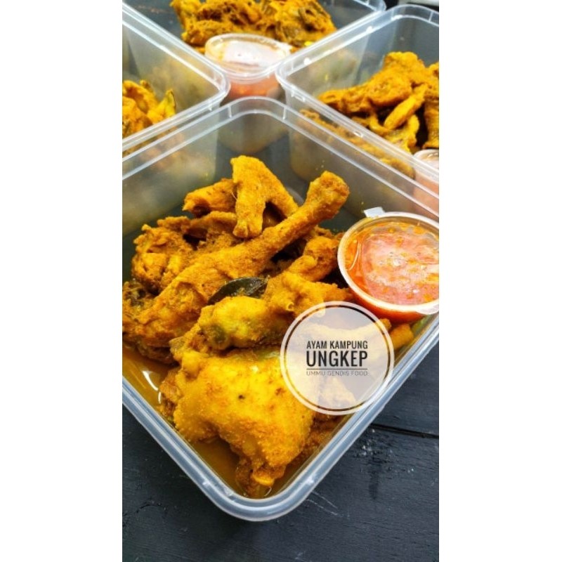 

AYAM KAMPUNG UNGKEP UKURAN KECIL 1 ekor ptg 8 Frozen