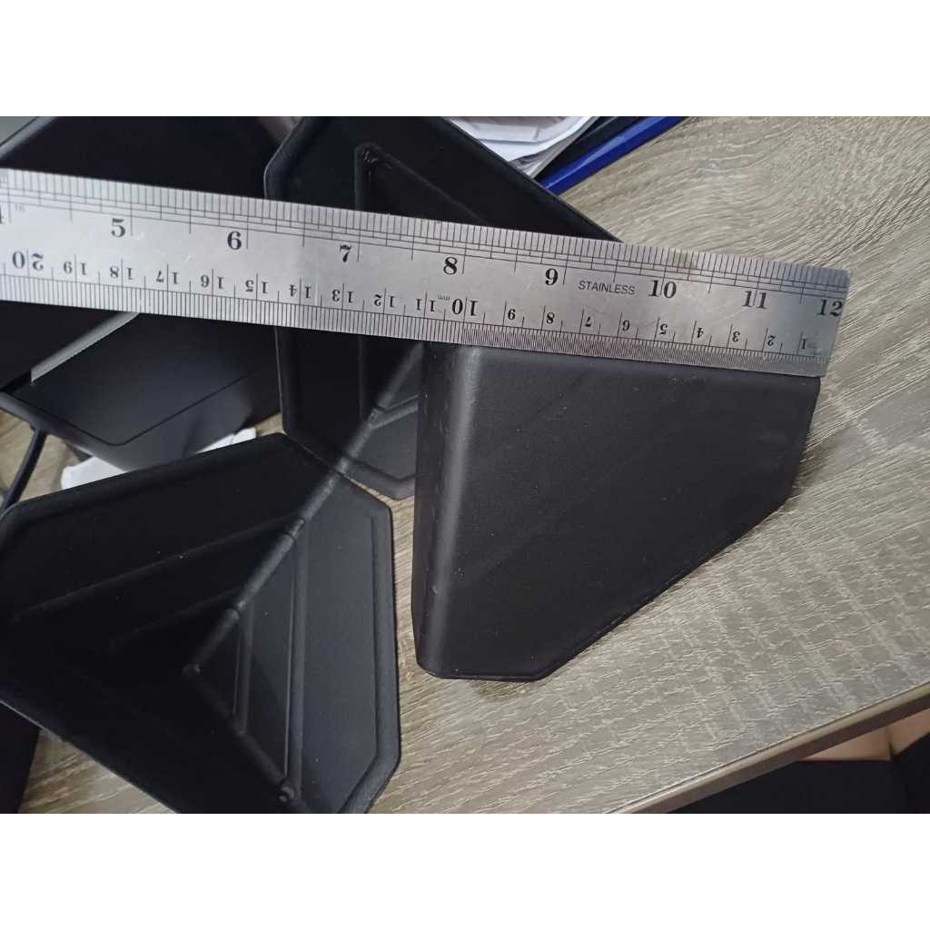 siku plastik pengaman pelindung sudut kardus box kotak saat packing