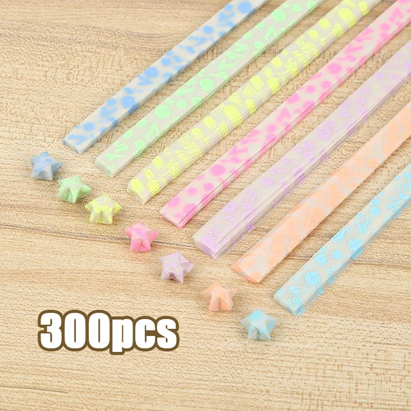 

【Ready】300pcs Folding Origami Paper Lucky Star Berwarna Star Paper Craft Motif Bintang Craft Crafting Stuff Folding Origami Paper Lucky Star