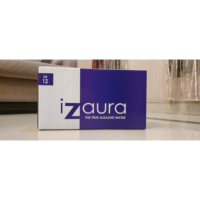 

iZaura Air Minum Alkali 600ml BOX ISI 12