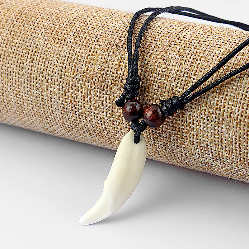 Men's Necklace Woman's Imitate Bone Pendant Tibetan Amulet Fangs Real Natural Vintage Tibet Wolf Too