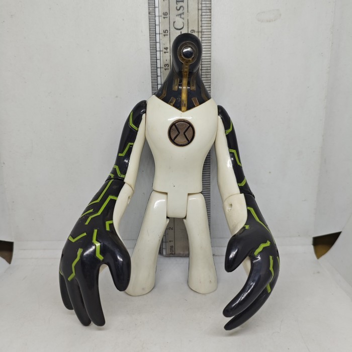 BDD Action Figure 6' Ben 10 DNA Alien Heroes Upgrade Original Bandai