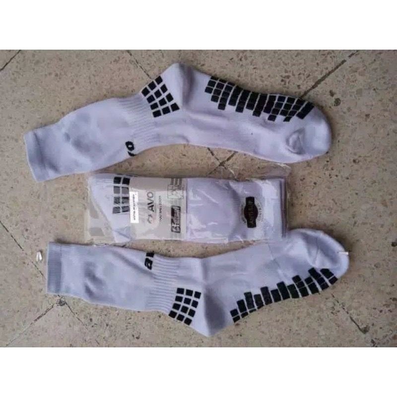 Kaos kaki bola futsal pendek AVO warna putih sebetis