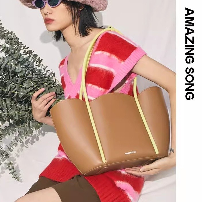 Amazing Song Petal Tote Bag Autumn/Winter New Large Capacity Shoulder Bag for Woman