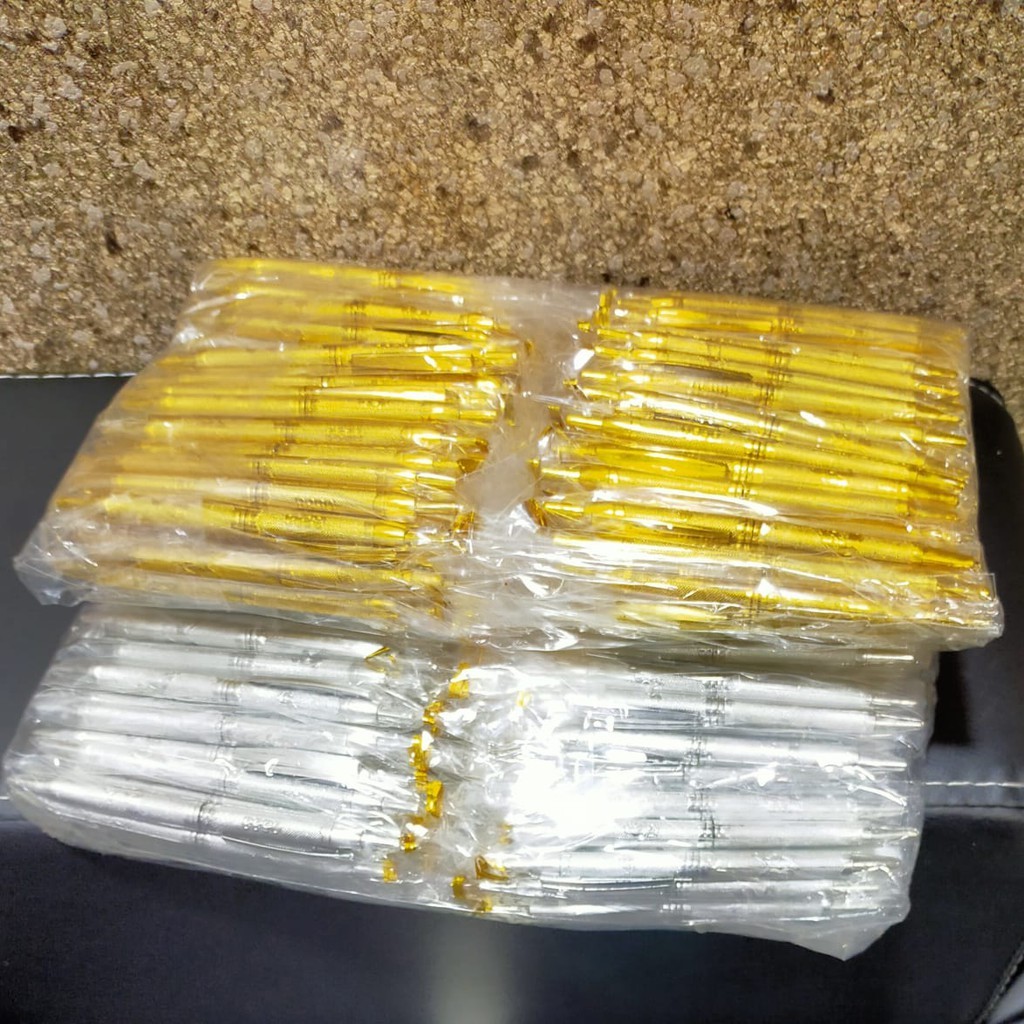 

Promo Spesial Termurah Souvenir pernikahan 100 Pcs Pen Gold / Pulpen Emas Keren kemas plastik
