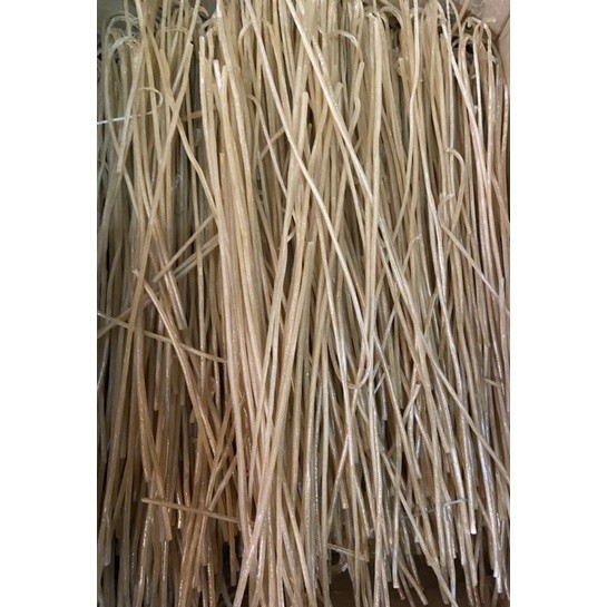 

bihun hong shu fen tiao panjang 红薯粉条 1kg