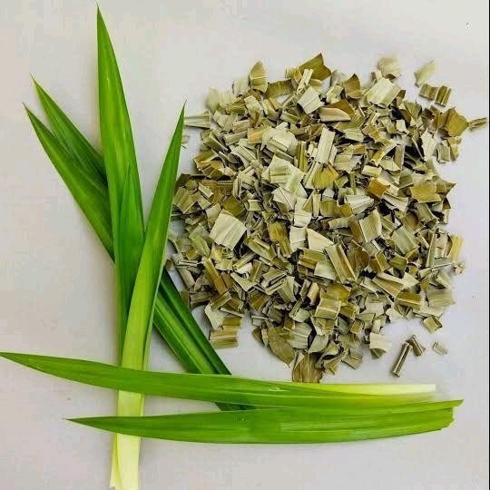 

Daun Pandan Kering Wangi Asli, Kemasan 500g, 250g, 100g