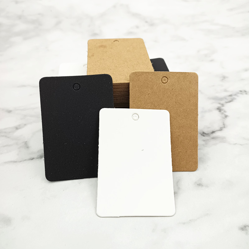 

Square Kraft Paper Tags Blank Wedding Gift Price Handmade Sewing Labels Hang Clothing Garment Tags 100pcs