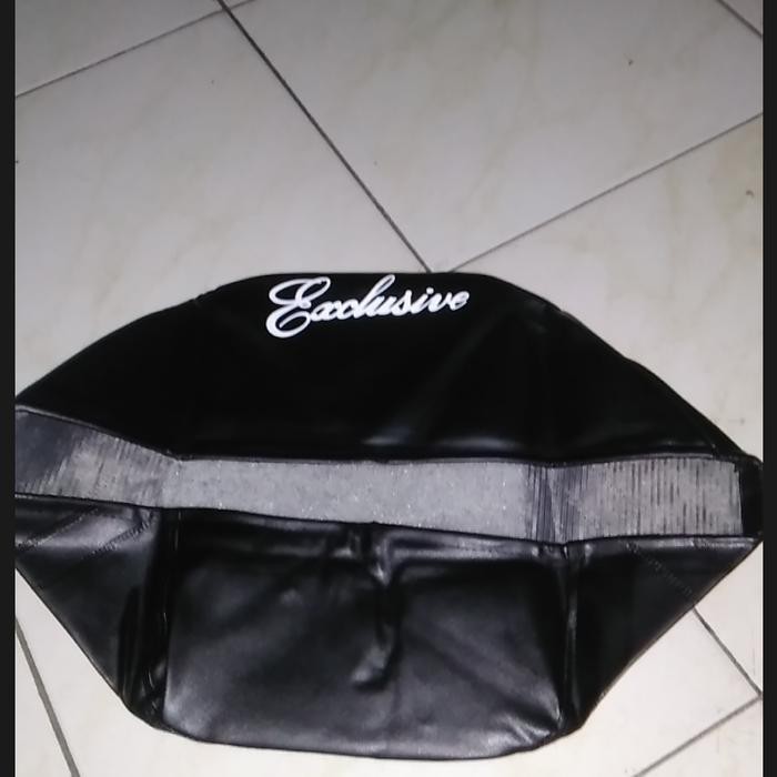 Sarung jok pisah belakang vespa exclusive