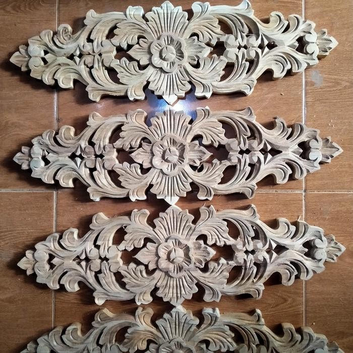 ukiran tempel jati ornamen PGR