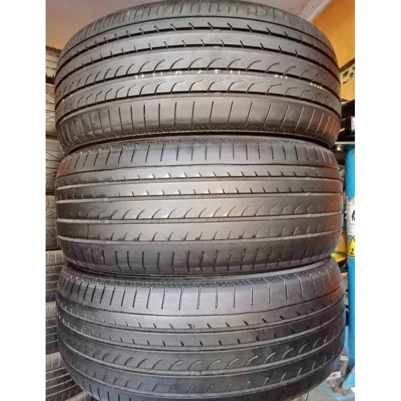 BAN MOBIL COPOTAN UK 225/55 R18,MERK YOKOHAMA BLUEARTH SECOND BERKUALITAS RING18,TUBLES UYE BAN MOBI