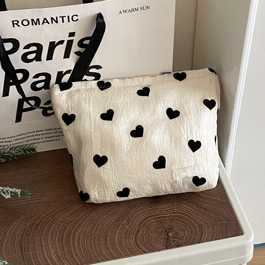 

Ins Black Heart Girls Women Cosmetic Bag Zipper Make Up Bag Travel Washing Toiletries Storage Bags Large-Capacity Pencil Case