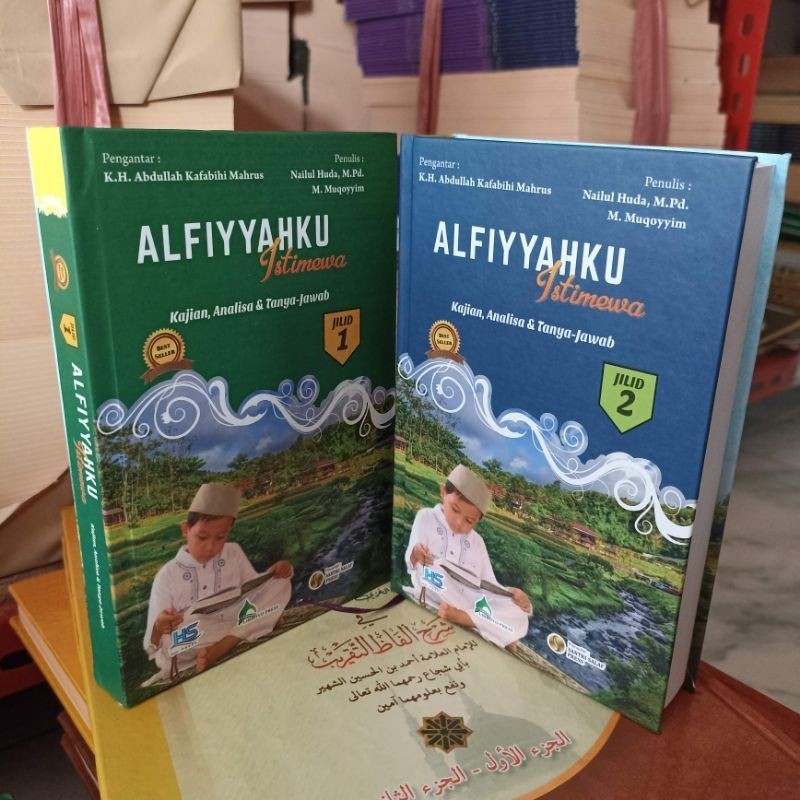 Alfiyahku Istimewa Saku 2 jilid tebal / Terjemah Alfiyah