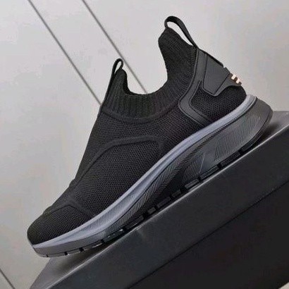 sepatu pria sneaker slip on cowok tanpa tali hitam men shoes run away slide 3318