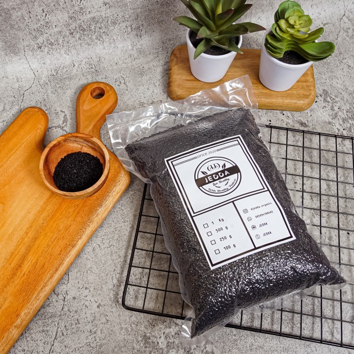 

TERJUAL BIJI HABBATUSSAUDA 1KG , JINTAN HITAM - 1 kg