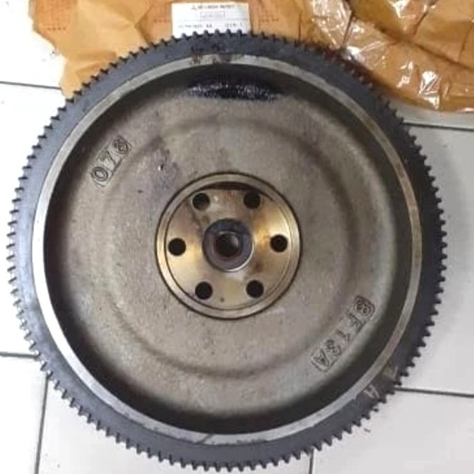 fly wheel roda gila manual pajero sport strada triton 4D56