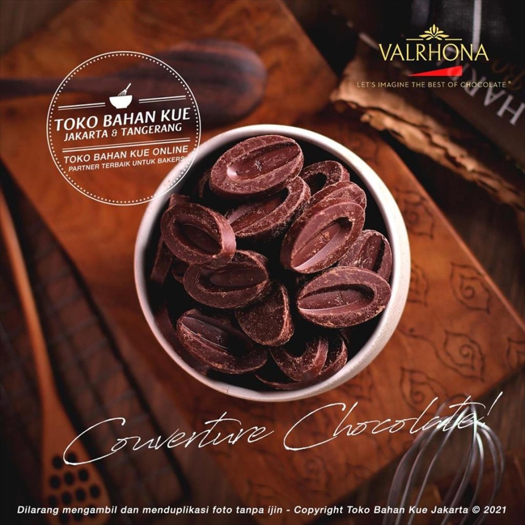 

Valrhona Guanaja 70% Dark Chocolate 100gr Couverture Coklat Coin Pahit