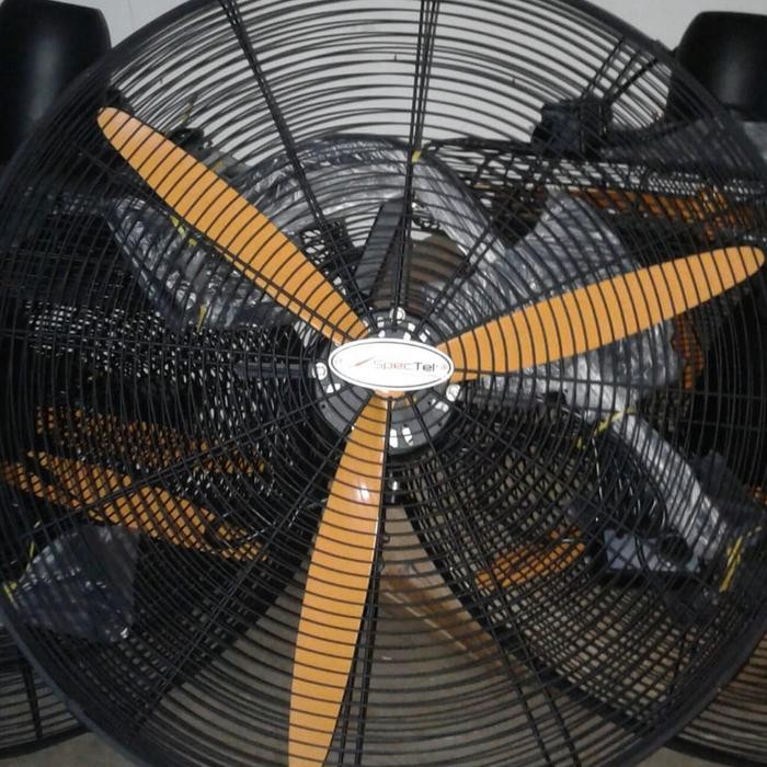 Kipas Angin Dinding 24 inch / Wall Fan Besi Blade Kipas Angin industri