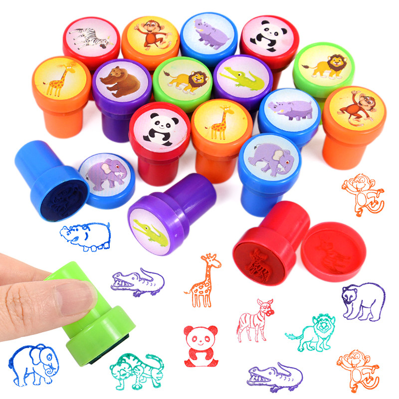 

10pcs Child Stamps Cartoon Animals Unicorn Snowman Seal Set Kids Party Favors DIY Painting Self Inking Assorted Stamps