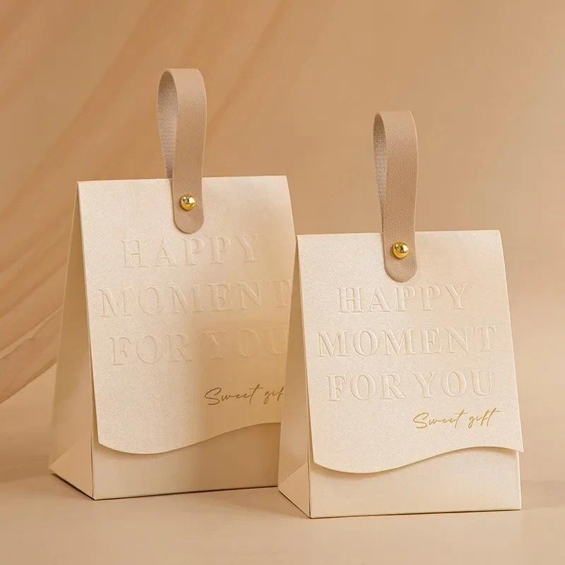 

10pcs Beige Gift Small Bag Paper Wedding Favors Souvenir Candy Bags for Guests Birthday Jewelry Packaging Boxs Organizer