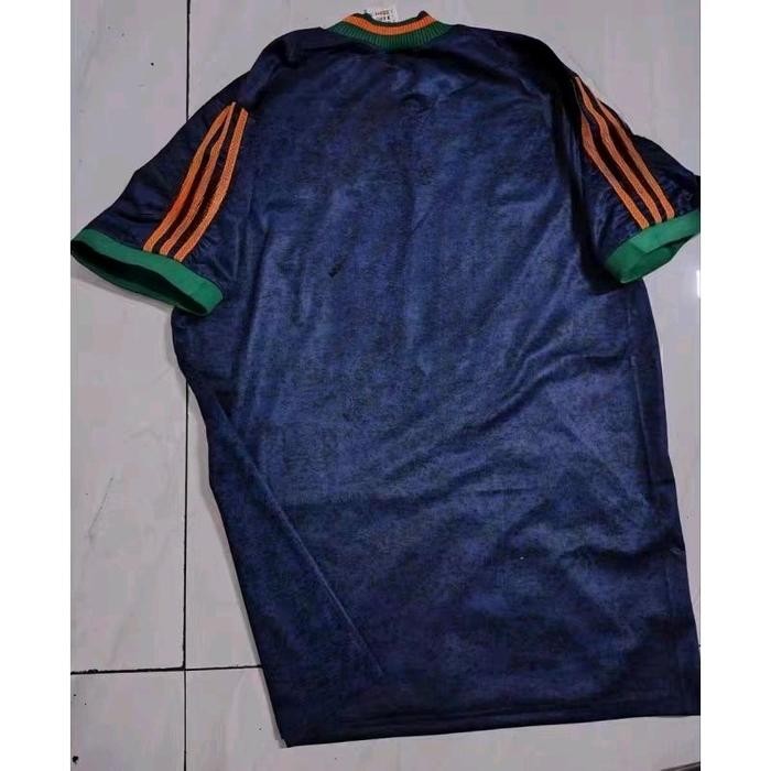 JERSEY BOLA RETRO VINTAGE NEWCASTLE AWAY 1997 1998 AAA BEST QUALITY