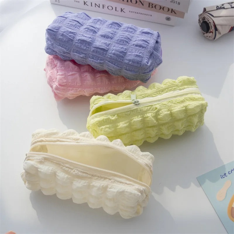 

Kotak Pensil Puffy Tempat Pensil Puffy Lucu Aesthetic Polos Pouch Make Up